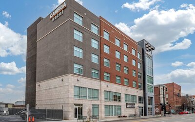 Cambria Hotel Louisville Downtown-Whiskey Row