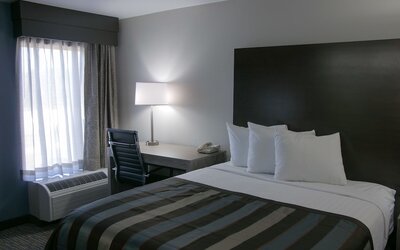 Wingate by Wyndham Louisville Fair and Expo