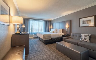 Cottonwood Airport & Expo Hotel Louisville