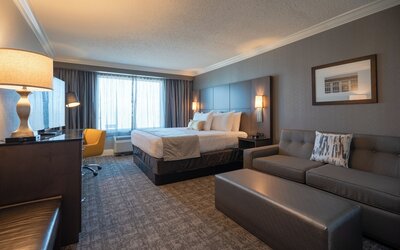 Cottonwood Airport & Expo Hotel Louisville