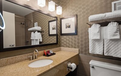 Cottonwood Airport & Expo Hotel Louisville
