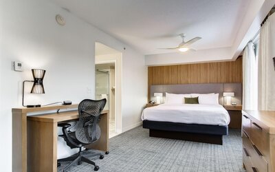 Homewood Suites by Hilton Louisville-East