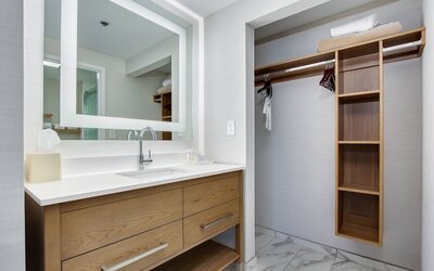 Homewood Suites by Hilton Louisville-East