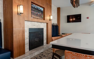 Hilton Garden Inn Louisville Downtown