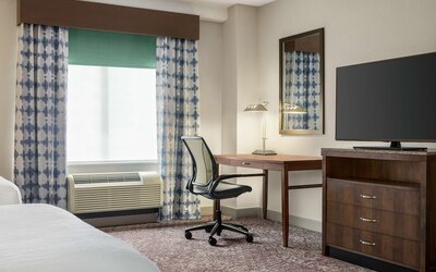 Hilton Garden Inn Louisville Downtown