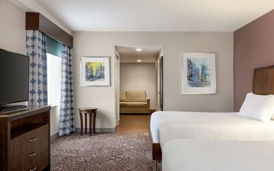 Hilton Garden Inn Louisville Downtown