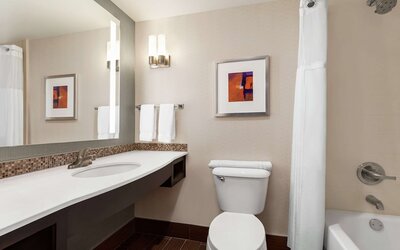 Hilton Garden Inn Louisville Downtown