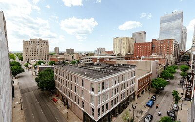 Hilton Garden Inn Louisville Downtown