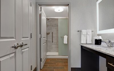 Homewood Suites By Hilton Louisville Airport