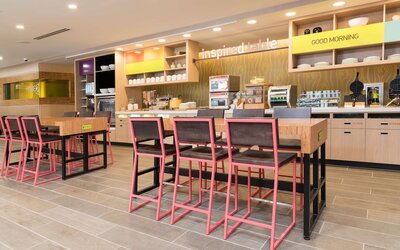 Home2 Suites by Hilton Louisville Downtown NuLu