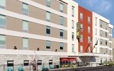 Home2 Suites by Hilton Louisville Downtown NuLu