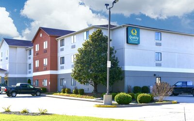Quality Inn & Suites Brooks Louisville South