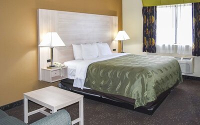 Quality Inn & Suites Brooks Louisville South