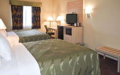 Quality Inn & Suites Brooks Louisville South