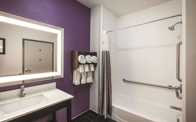 La Quinta Inn & Suites by Wyndham Lubbock South
