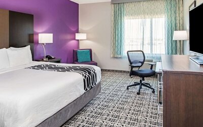 La Quinta Inn & Suites by Wyndham Lubbock South
