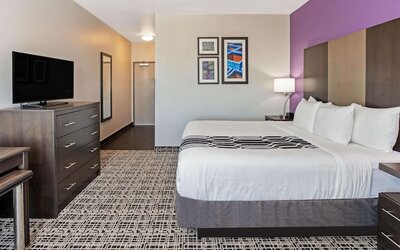 La Quinta Inn & Suites by Wyndham Lubbock South