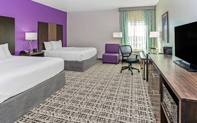 La Quinta Inn & Suites by Wyndham Lubbock South