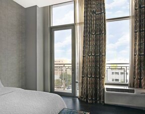 Day use room with work desk at Hampton Inn & Suites Austin @ The UniversityCapitol.