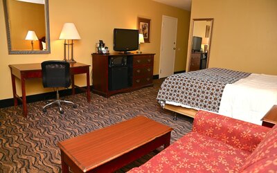 MCM Eleganté Hotel & Suites