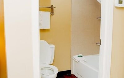 MCM Eleganté Hotel & Suites
