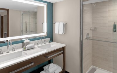 DoubleTree by Hilton Lubbock University Area