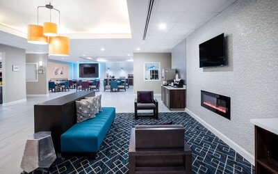 La Quinta Inn & Suites by Wyndham Lubbock North