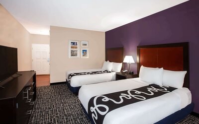 La Quinta Inn & Suites by Wyndham Lubbock North