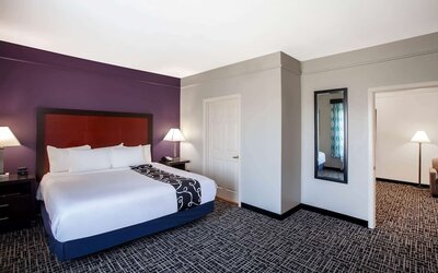 La Quinta Inn & Suites by Wyndham Lubbock North