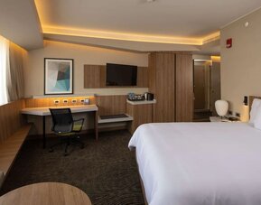 Day use room with work desk at Hilton Garden Inn Lima Miraflores.