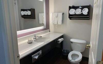 La Quinta Inn & Suites by Wyndham Lubbock North