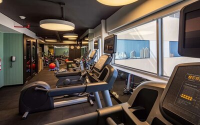 Fitness center at Hilton Garden Inn Lima Miraflores.