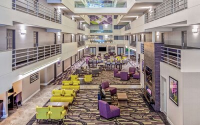 La Quinta Inn & Suites by Wyndham Lubbock West Medical Centr