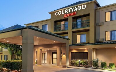 Courtyard by Marriott Lubbock