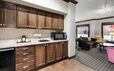 Hawthorn Suites by Wyndham Lubbock