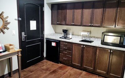 Hawthorn Suites by Wyndham Lubbock