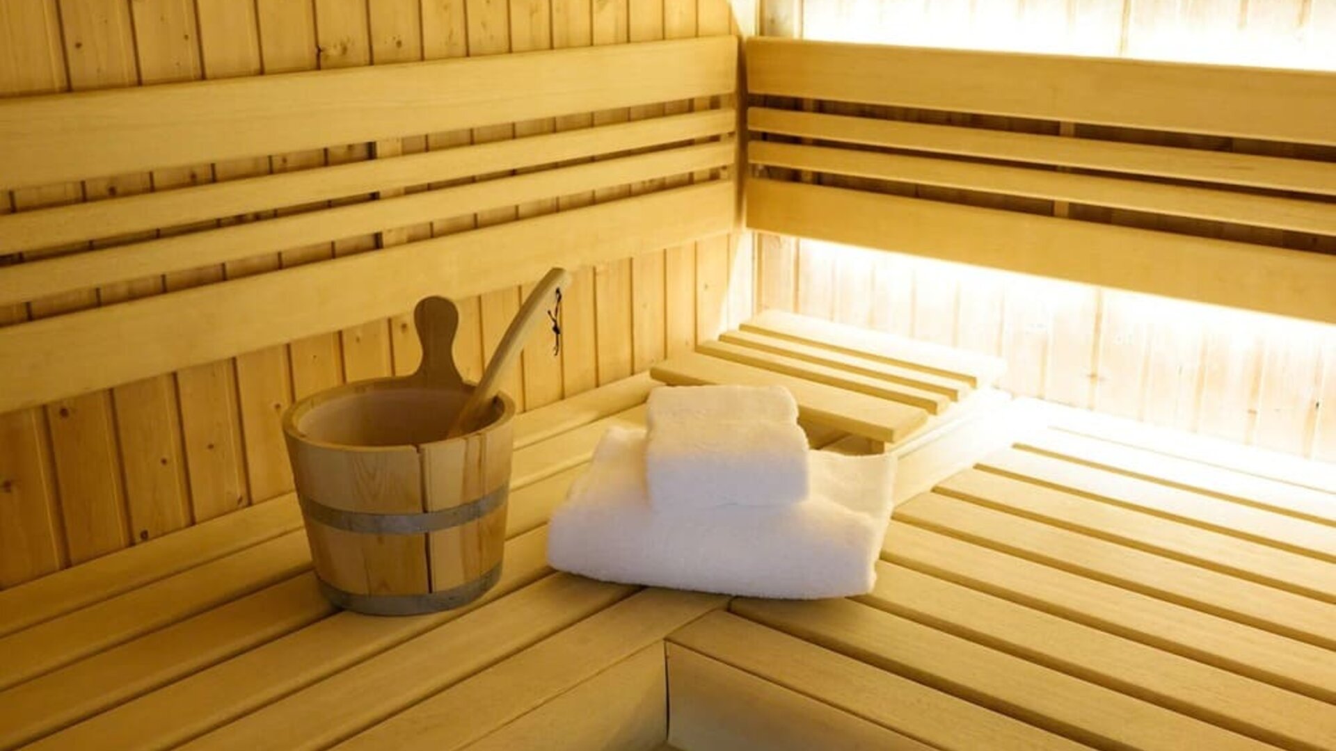 Spa and sauna at DoubleTree By Hilton Brussels City.