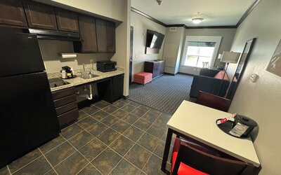Hawthorn Suites by Wyndham Lubbock