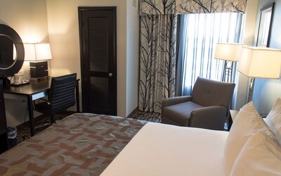 La Quinta Inn & Suites by Wyndham Lubbock Southwest