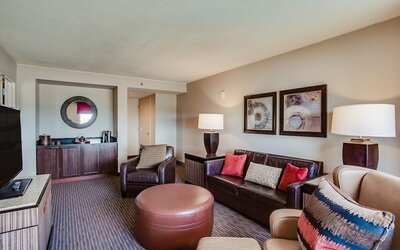 Overton Hotel and Conference Center