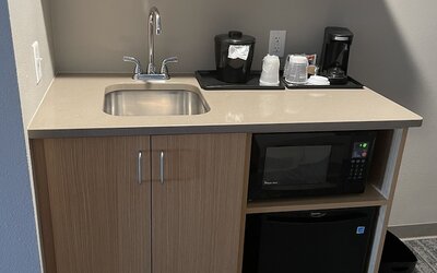 Country Inn & Suites by Radisson, Madison, WI