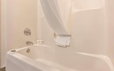 Country Inn & Suites by Radisson, Madison, WI