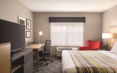 Country Inn & Suites by Radisson, Madison, WI