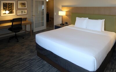 Country Inn & Suites by Radisson, Madison, WI