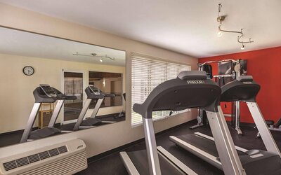 Country Inn & Suites by Radisson, Madison, WI