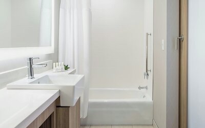 SpringHill Suites by Marriott Madison
