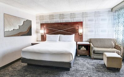 DoubleTree by Hilton Madison Downtown