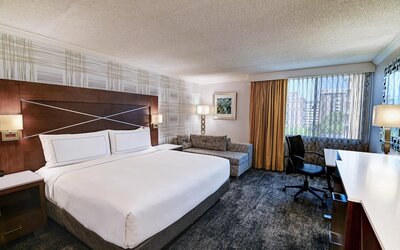DoubleTree by Hilton Madison Downtown