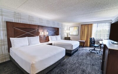 DoubleTree by Hilton Madison Downtown