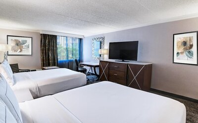 DoubleTree by Hilton Madison Downtown